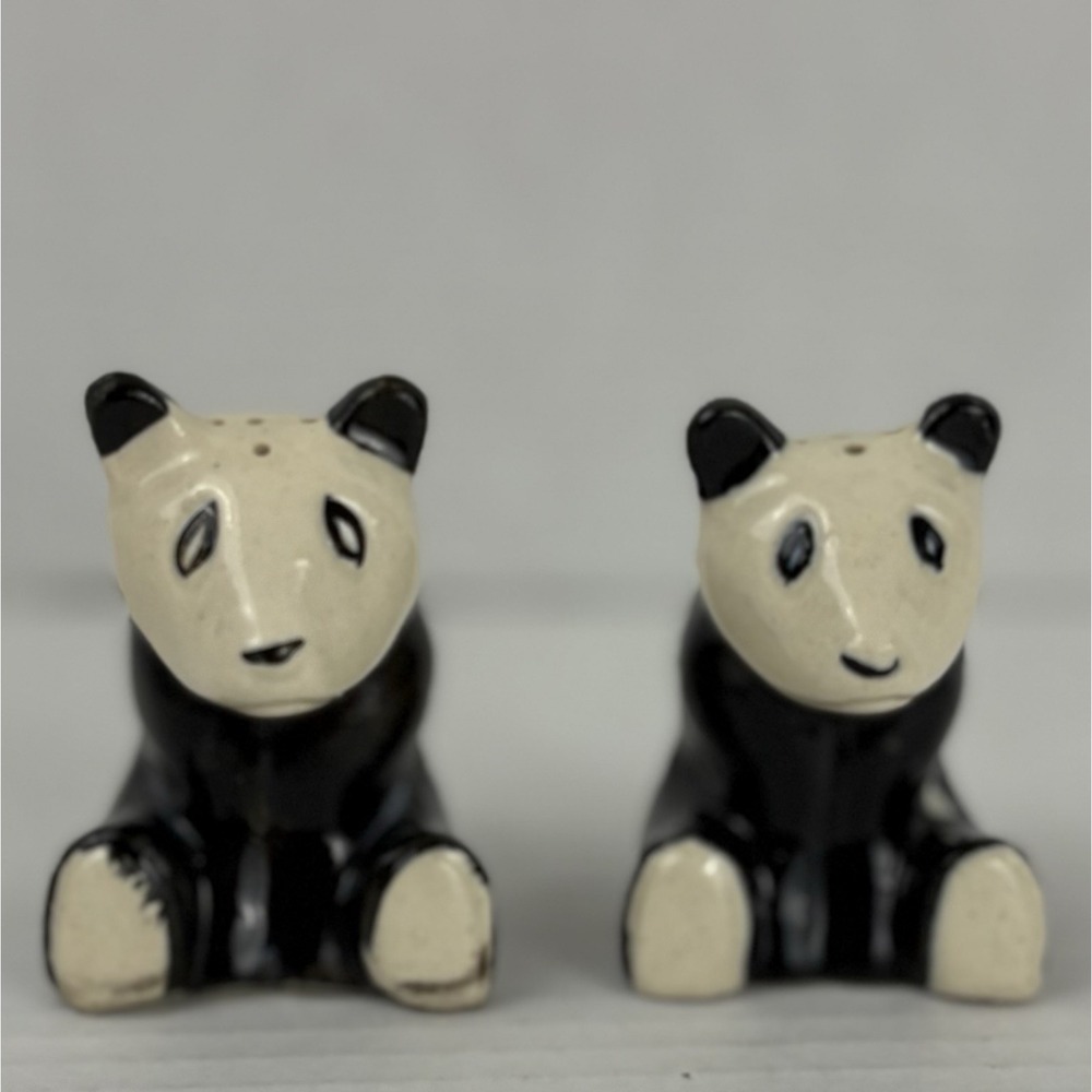 Vintage Pottery Panda Bear Salt Pepper Shakers Black Cream Cork Stoppers